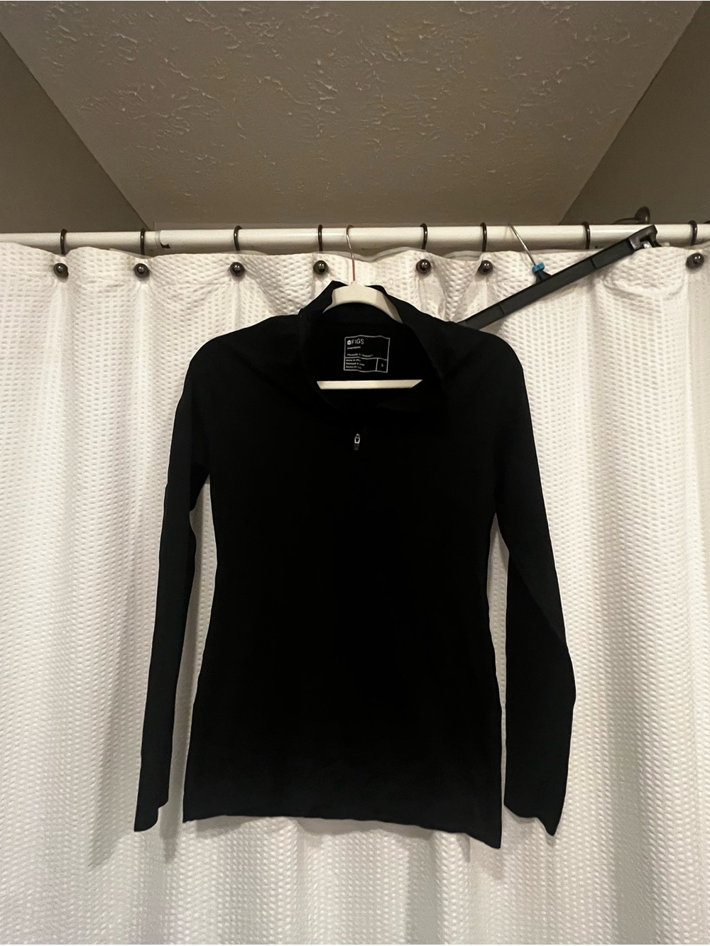 Figs Black Quarter-Zip Long Sleeve Top
